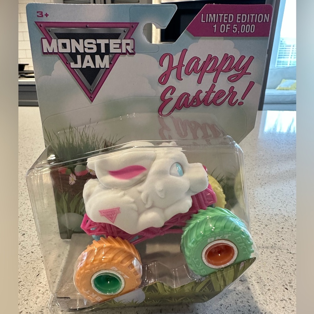 Spin Master Monster Jam Easter Bunny Exclusive. 1 of 5000 NWT